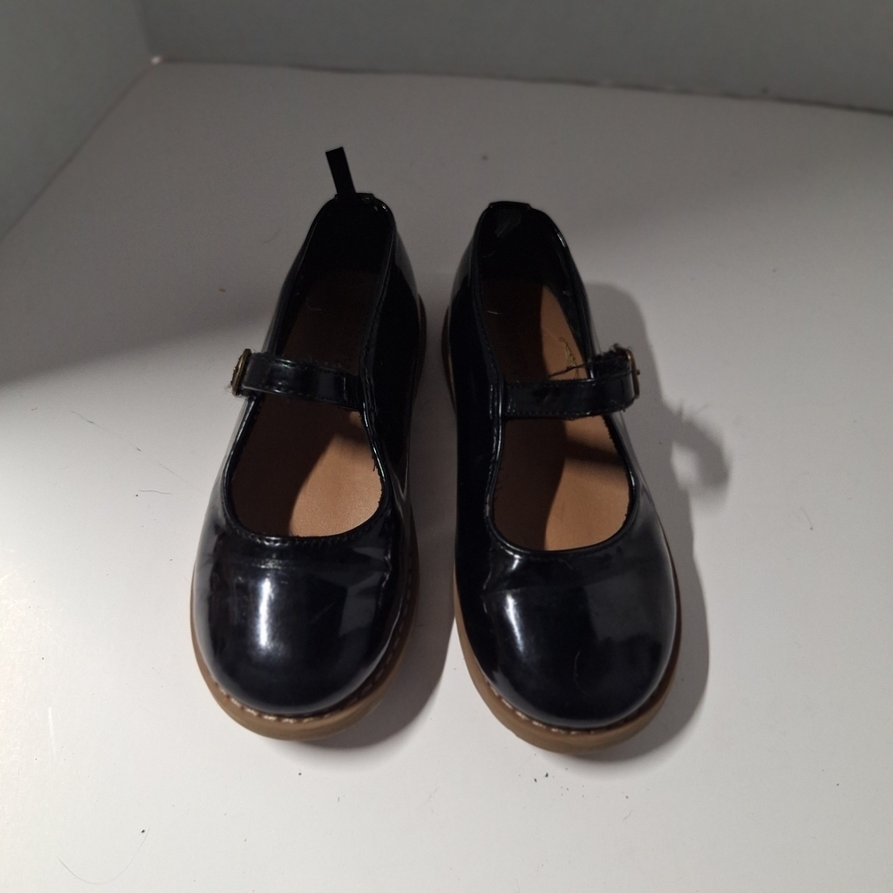 Old Navy Kids Mary Jane Dress Shoes